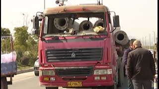 Truck Driver Killed by Cement Pipes in East China City