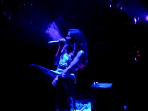 Despina Vandi Mono mi mou peis pos m'agapas-Agapa me-alimono-file