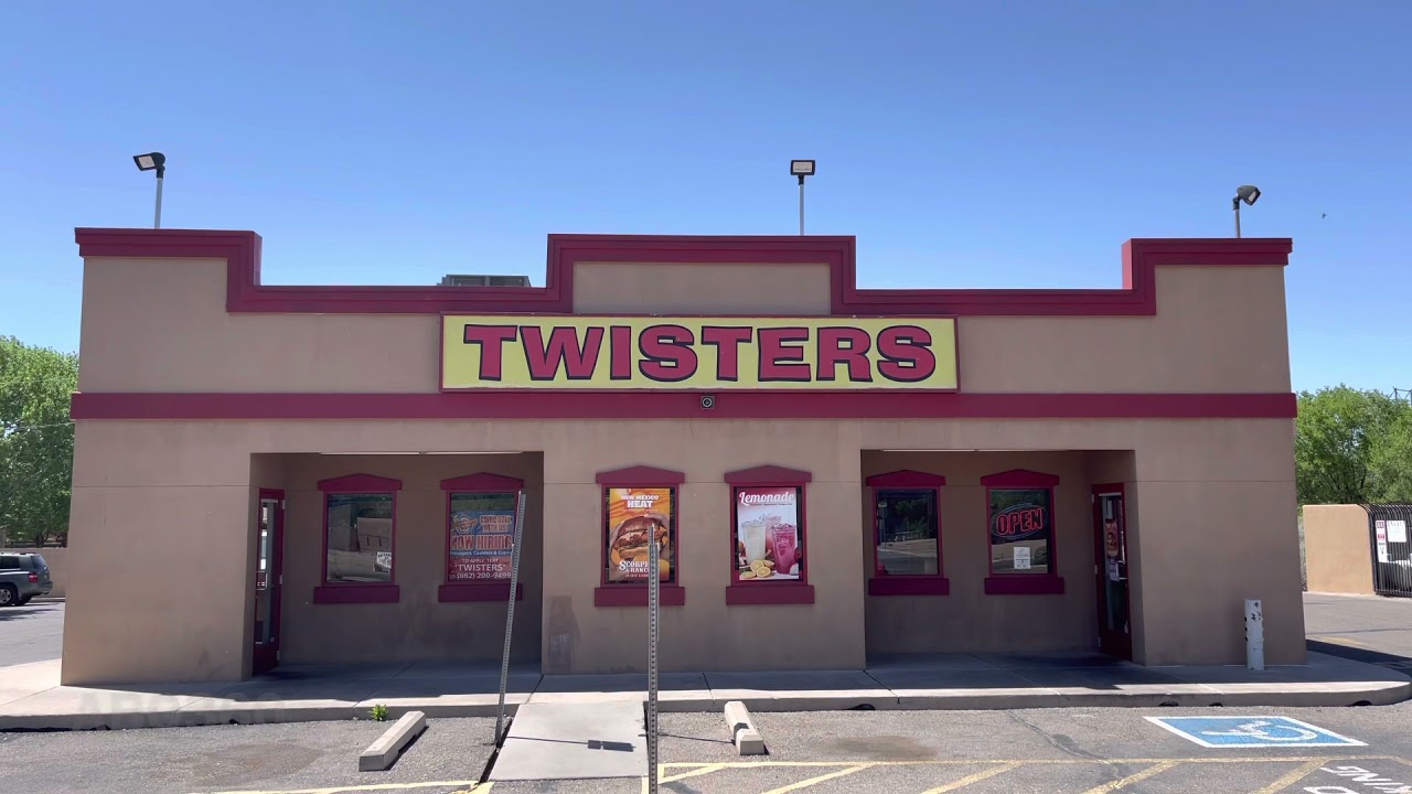 Los Pollos Hermanos (Twisters Restaurant) Video