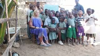 preview picture of video 'School (tje) in Shanzu, Mombasa Kenia'