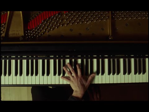 Jean-Michel Blais - la chute (Official Video)