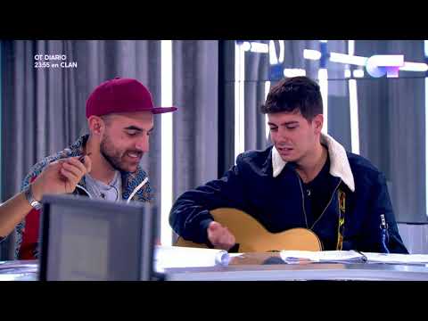 Alfred le canta "QUE NOS SIGAN LAS LUCES" a Nil Moliner | OT 2017