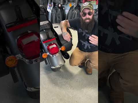The Harley Heritage Fender Wobble? #shorts #youtubeshorts #motorcycle