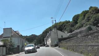 preview picture of video 'Driving Along Rue Graveran & Rue de Kerlobret, Châteaulin,  Finistère, Brittany 23rd July 2012'