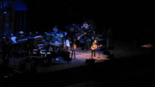 Simon and Garfunkel - The Only Living Boy In New York (Live At Acer Arena, Sydney, 2009)