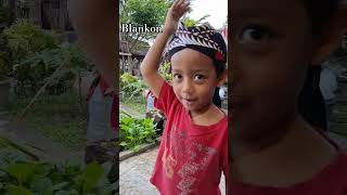 Download lagu adat jawa #blangkon mp3 Download lagu adat jawa #blangkon mp3