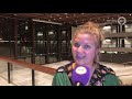 Raadslid Muriël Simonis (GroenLinks) en fractievoorzitter Leo de Groot (Partij voor de Dieren) ove…