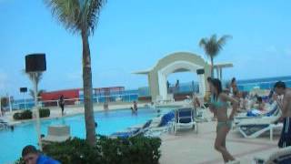 Inertia Tours Cancun - Gran Caribe Real Pool!!