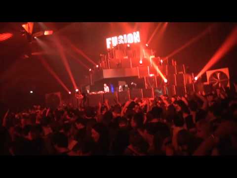Crypsis @ Fusion 2010 Official Video