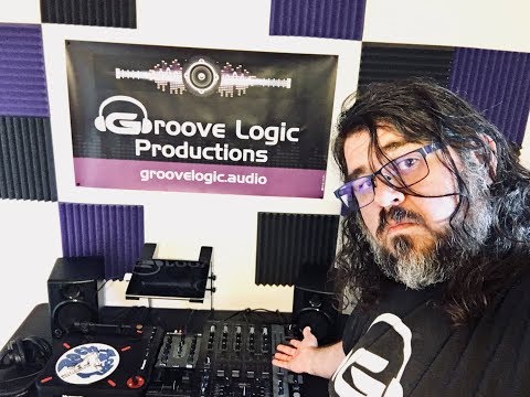 My Studio Setup Overview Numark PT01 Scratch Traktor Kontrol Z1 Behringer DJX750