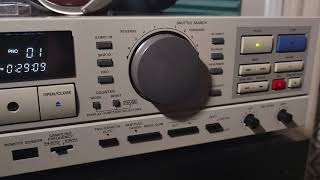 Video thumbnail for PANASONIC SV-3800 DAT - Digital Audio Tape (D.A.T.) short revieew by Cheap Old Hi-Fi (HiFi reviews)