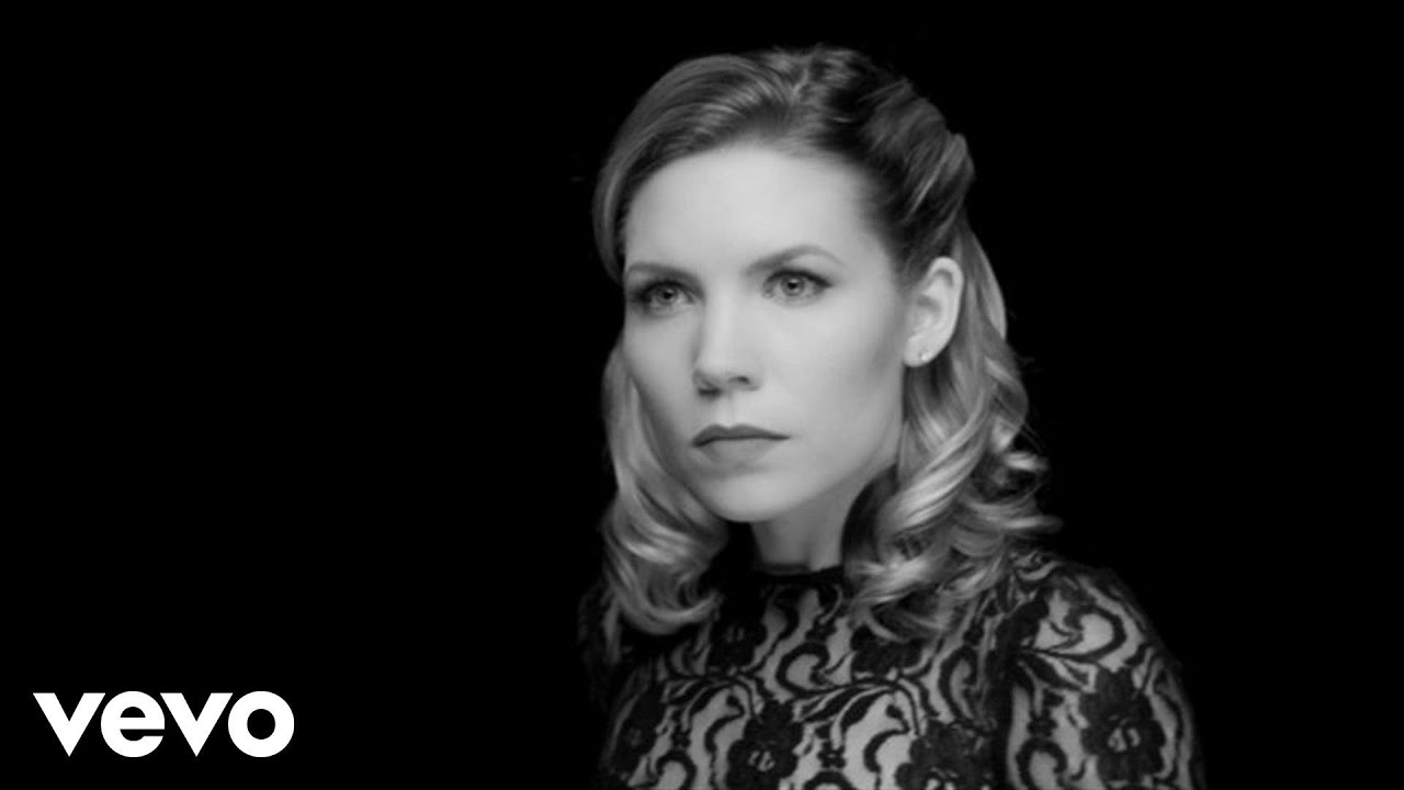 Skylar Grey ft Big Sean & Travis Barker – “Back From The Dead”