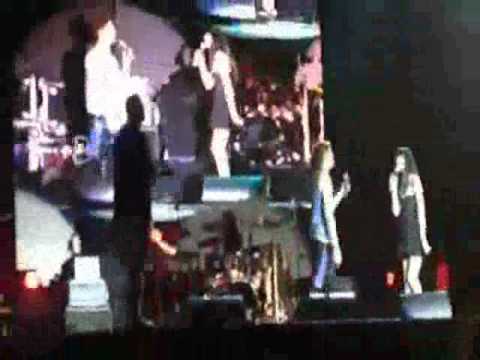 Bubu & Gloria - Complicated