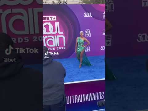 Letoya Luckett Arrives At The Soul Train Awards | Soul Train Awards '22 #shorts #LetoyaLuckett