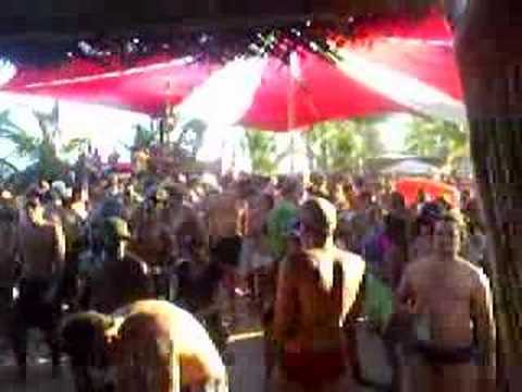 DJ Max Grillo @ Universo Paralello