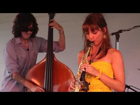 Way out West - Hailey Niswanger Quartet - Dienda