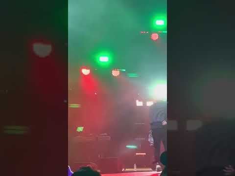 @layzhang #zhangyixing LIVE in NYC! Last song ~ Joker