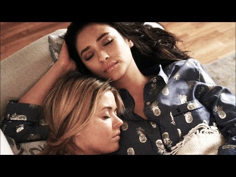 Emily & Alison | Pretty Little Liars