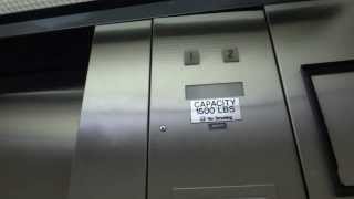 preview picture of video 'Dover Elevator at Southgate Shopping Center in Massapequa Park, NY'