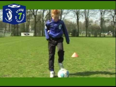 7). De Locomotief   (uit de serie van de WV-HEDW trukendoos)