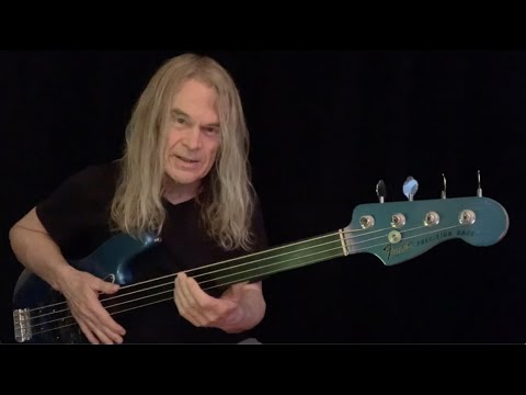 Tony Franklin • Illustrates Why Unlined Is Better Than Lined Fretless!