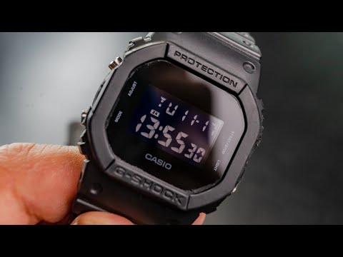 Laikrodis Casio G-Shock DW-5600BB-1ER video