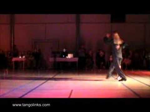  Andrea Misse  and  Javier Rodriguez  are  dancing  to  the  tango  "  El Trece  "