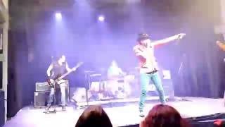 ESTAN PARA VIOLARLAS