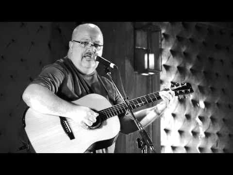 Jim Hurst - IBMA 2015 - Same Old Moon