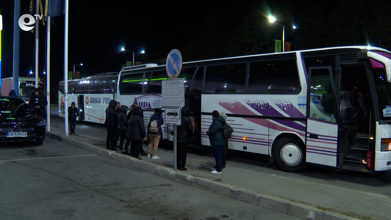 Стотици симпатизанти на ДПС НН от Хасково и Кърджали се включиха в протестите в столицата