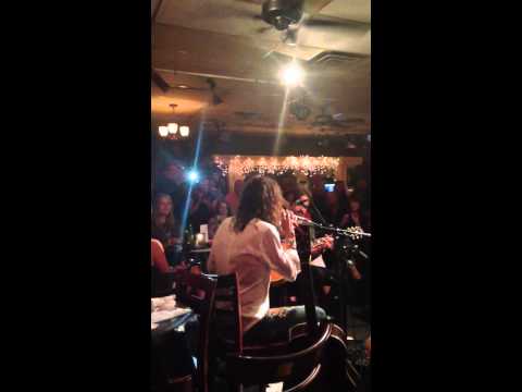 Steven Tyler Bluebird Cafe