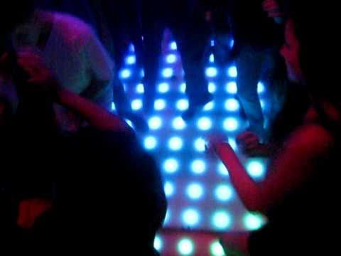 [HQ1] JFK of MSTRKRFT LiVe @ Club 8Eighty8 ** Noob & Brodinski - Peanuts Club (BeatauCue remix)