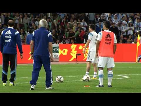 Lionel Messi vs Brazil (Friendly) 14-15 HD 720p By LionelMessi10i