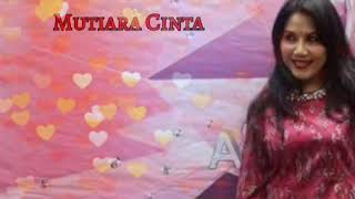 Download lagu Rita Sugiarto Mutiara Cinta Lirik... mp3