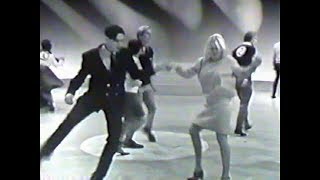 American Bandstand 1967 -Swing Dance Contest Finalists- You Got To Me, Neil Diamond