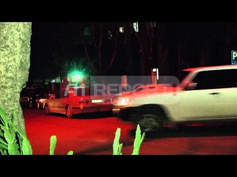 A1 Report - Borxhet nga bixhozi, i riu mbahet  peng ne makine, kapen tre shoket