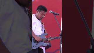 Download lagu Zul Zivilia Solo Guitar mp3