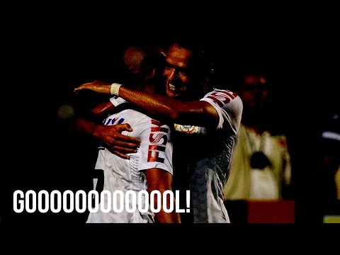 Corinthians x S�o Paulo - F�bio Santos faz o segundo gol do Tim�o