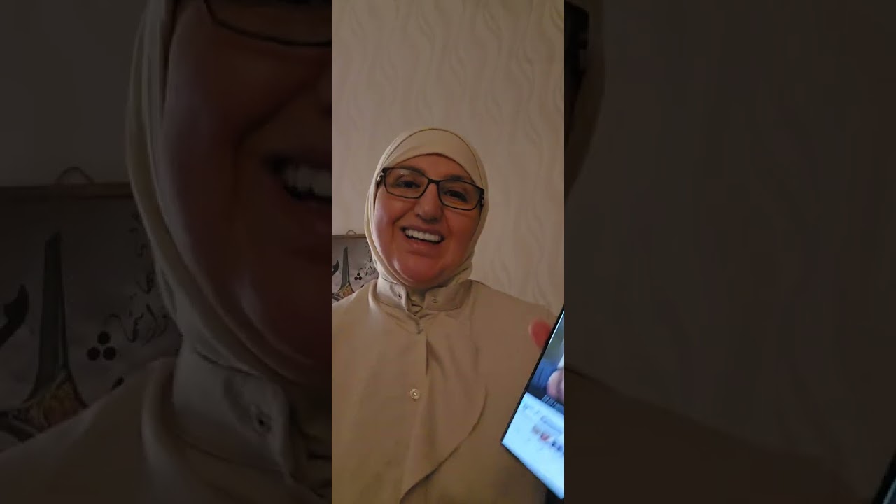 المخرج اللبناني محمد دايخ  من المعيب عليك ماقلته على الشعب السوري 