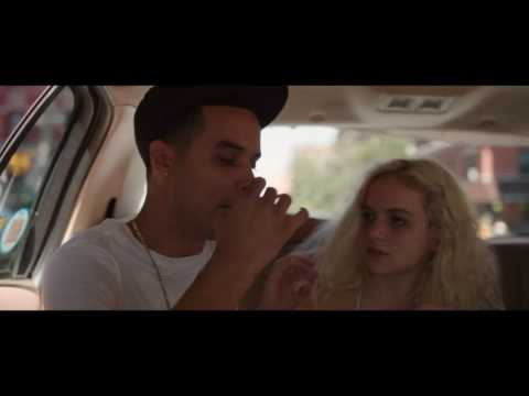 White Girl (Clip 'Scared of Success')