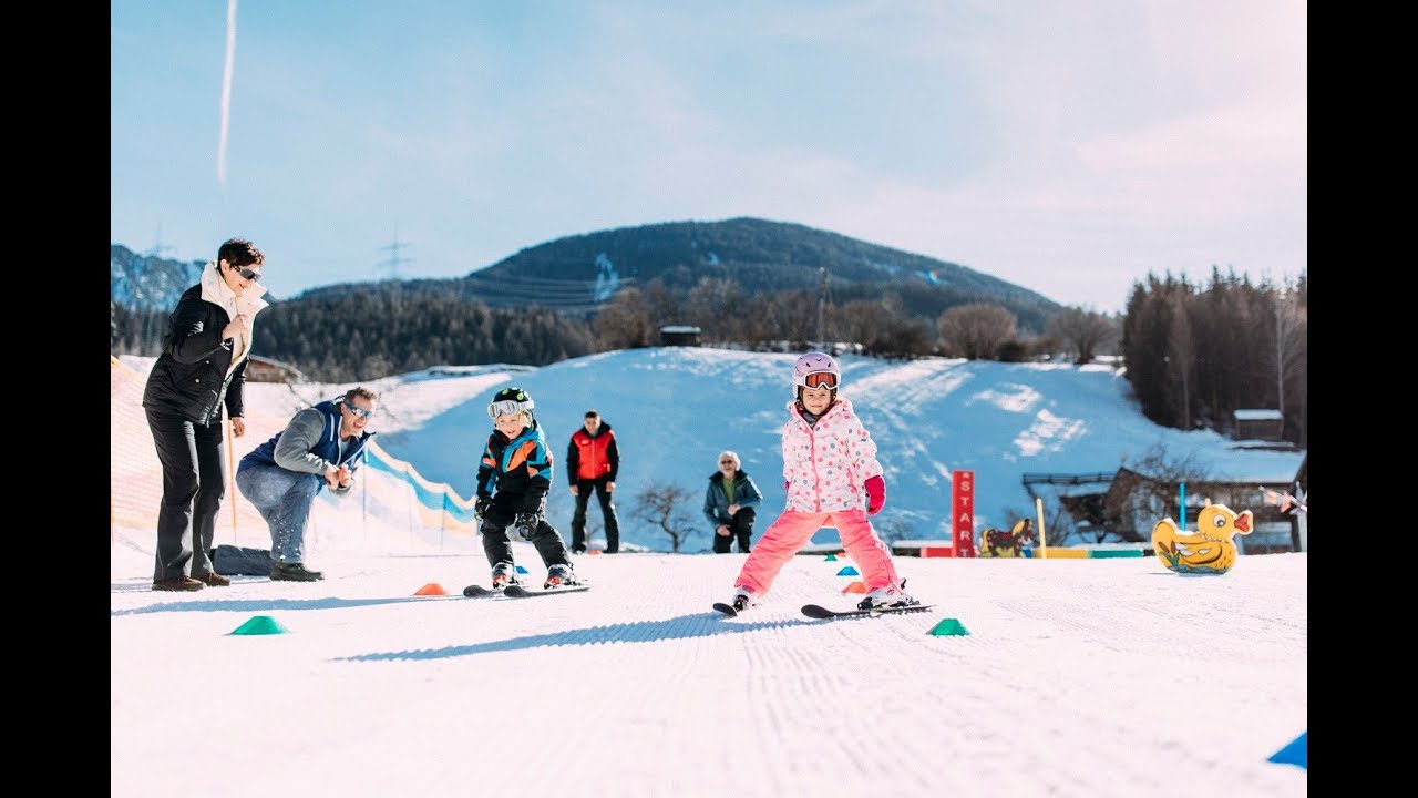   Winterurlaub im Pitzis Kinderhotel