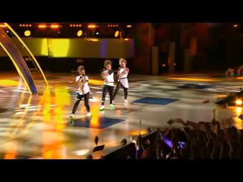 Трио Smile - Светофоры (Детская Новая Волна 2015)