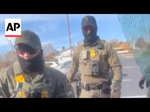 Man films Border Patrol agents smashing his car window in Charlotte