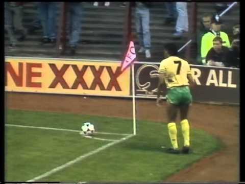 Nov 89 - Arsenal v Norwich City. 7 goals and a brawl.