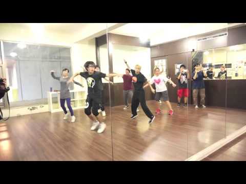 13.9.17 Ling Liu :: "Da Bump" by Mr V ft Miss Patty @ Merrymonarchc