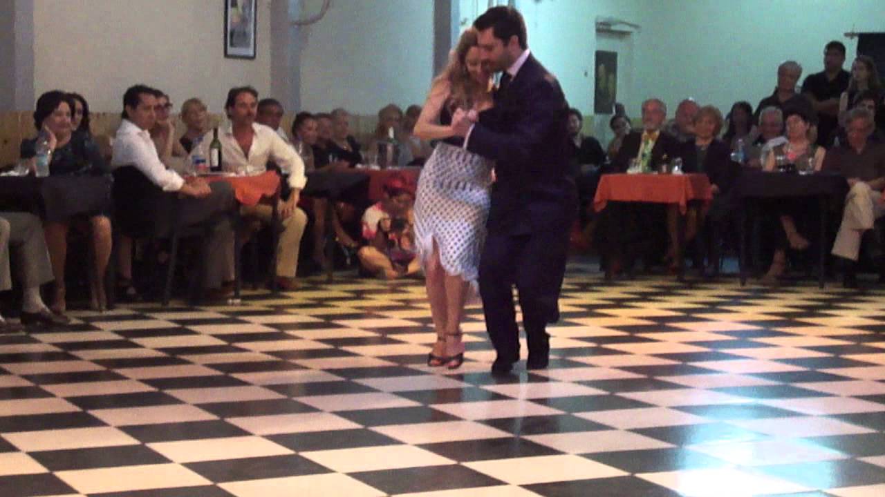 Sin Rumbo, bailan Javier Rodriguez y Noelia Barsi 2/4