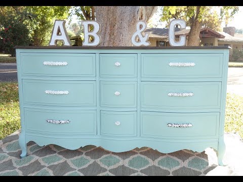 How to makeover refinishing this lovely drawer dresser in se...