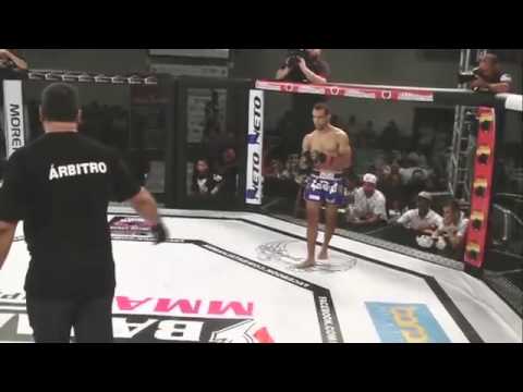 Paulo Henrique Pit Bull vs Flávio de Queiroz no batalha mma 2