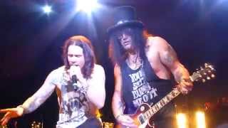 Slash &quot;Beneath The Savage Sun&quot; Minneapolis,Mn 10/7/15 HD