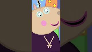 Suzy Sheep Catches Jumping Toast! 🍞 #PeppaPigandFriends #shorts